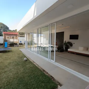 Casa à venda