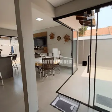 Imóveis com 2 casas no terreno
