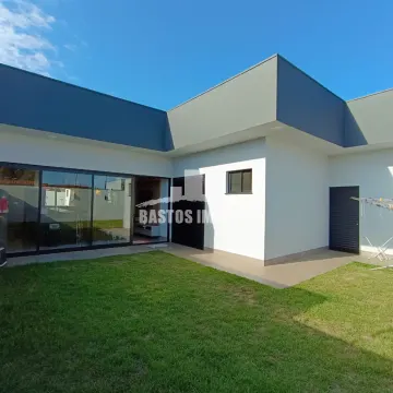 Vende-se casa