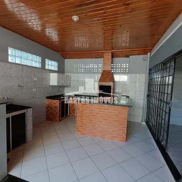 Vende-se casa
