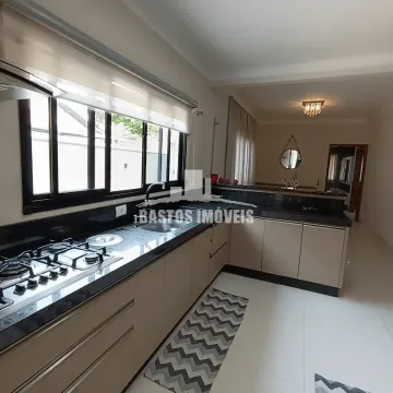 Imóveis com 2 casas no terreno