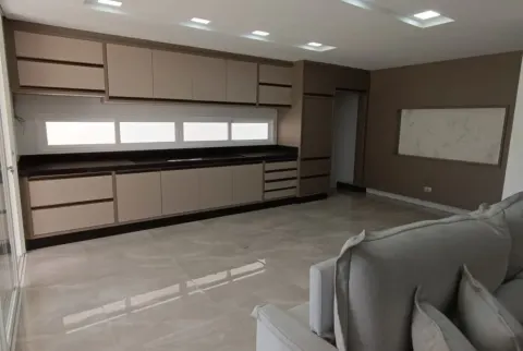 Vende-se casa